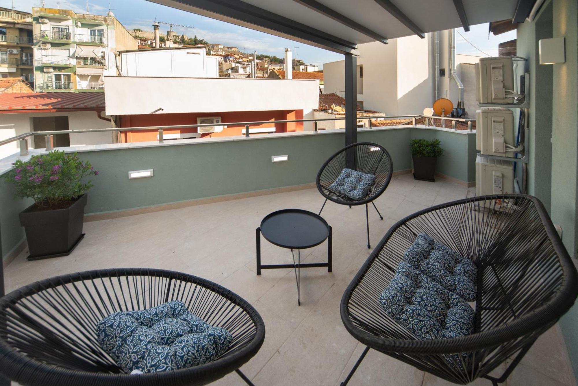 Antiqua Apartment Кавала Екстериор снимка